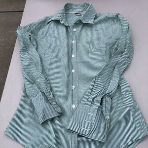 J. Crew long sleeve button down cotton shirt xs